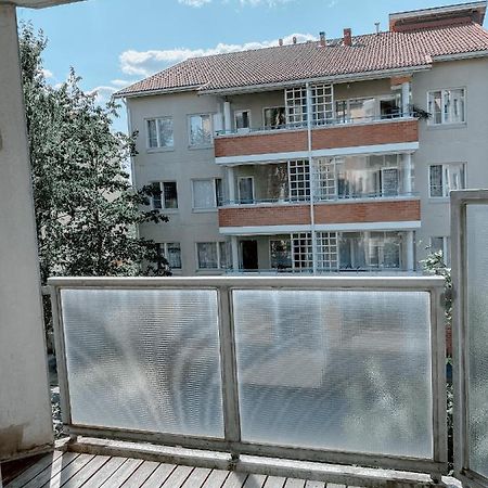 Modern One Bedroom Apartment With Sauna Near Airport 万塔 外观 照片