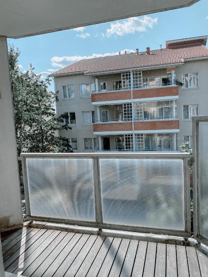 Modern One Bedroom Apartment With Sauna Near Airport 万塔 外观 照片